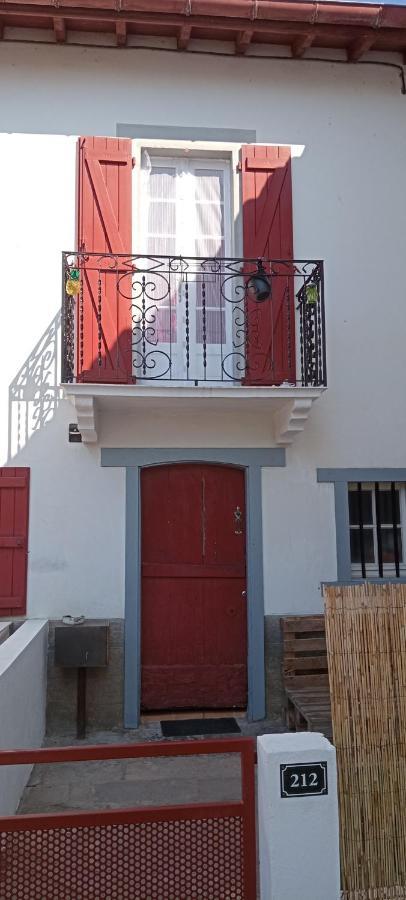 Logement Entier 5 Personnes Apartment Irissarry ภายนอก รูปภาพ